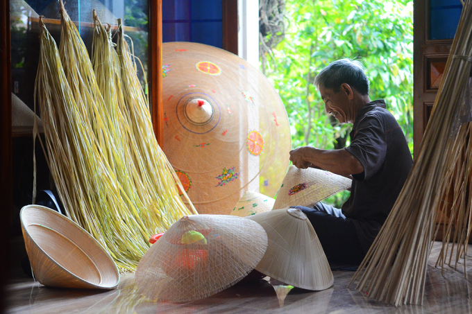 lang nghe non ngua phu gia